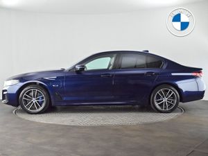 BMW 5 Series 530e M Sport Saloon - Image 3