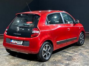 Renault Twingo 0.9 AUTOMATIC - INTENSE - COLOUR CO - Image 4
