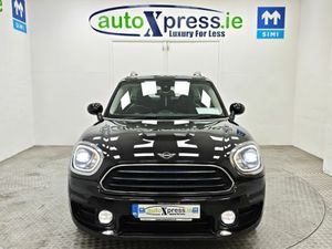 Mini Cooper CROSSOVER 2.0 Automatic, Reversing cam - Image 3