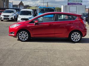 Ford Fiesta 1.25 Petrol Titanium - Image 3