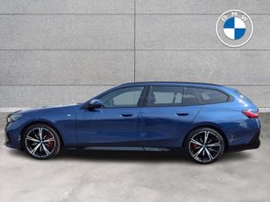 BMW i5 Edrive40 M Sport Pro Touring - Image 3