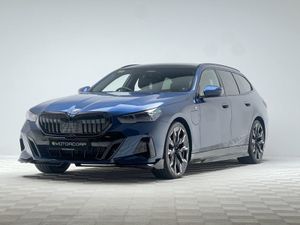 BMW 5 Series 530E M Sport PRO Touring - Image 3