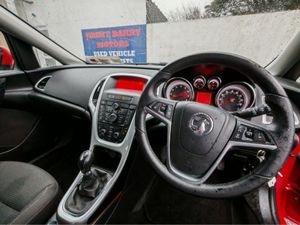 VAUXHALL ASTRA 1.6 I VVT SRI 115PS 5DR - Image 4