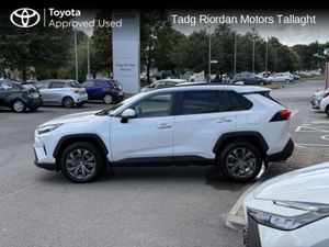 Toyota RAV4 HYBRID PLATINUM FWD - Image 4