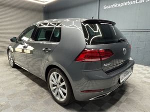 Volkswagen Golf HIGHLINE 1.5 TSI MANUAL 6SPEED FWD - Image 2