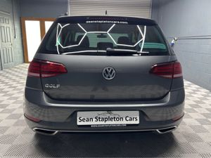 Volkswagen Golf HIGHLINE 1.5 TSI MANUAL 6SPEED FWD - Image 3