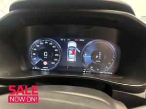 Volvo XC40 R-design Recharge T4 - Straight Sale D - Image 4