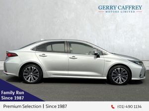 Toyota Corolla Hybrid Luna Sport Spec Automatic - Image 4