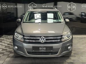 Volkswagen Tiguan SPORT 2.0 TDI ONE OWNER IRISH CA - Image 4