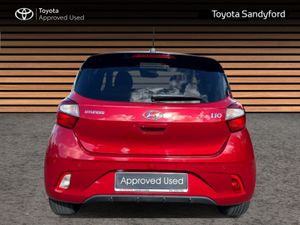 Hyundai i10 DELUXE AUTOMATIC // AIR CON // REAR PA - Image 4