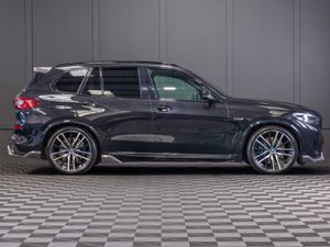 2022 BMW X5 X-Drive 45e M-Sport - Image 2