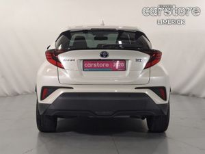 Toyota C-HR 1.8 PET Hybrid Auto - Image 4