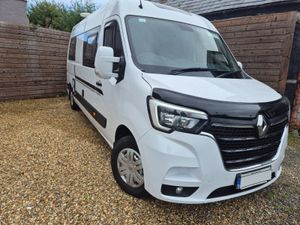 Renault Master Campervan 2021 - Image 3