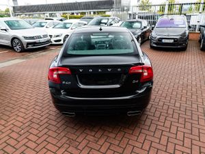 2016 VOLVO S60 - Image 4