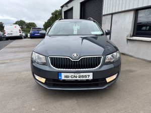 STUNNING 2016 SKODA OCTAVIA ESTATE 1.6L - Image 2