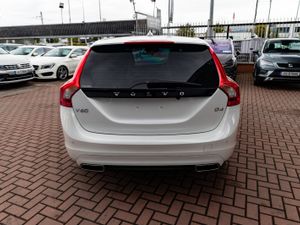 VOLVO V60 2.0D4 SE LUXURY DELUXE 5DR ESTATE AUTOMA - Image 4