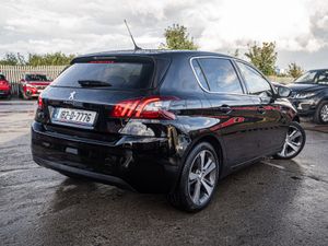 182 Peugeot 308 1.2 Allure/High spec/1yr warranty - Image 3