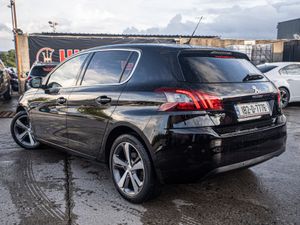 182 Peugeot 308 1.2 Allure/High spec/1yr warranty - Image 2