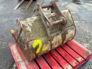 36" GEITH DIGGING BUCKET......45mm PINS....268-36. - Image 4