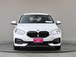 BMW 1 Series 118i Auto  park Sensors reverse Cam - Image 2