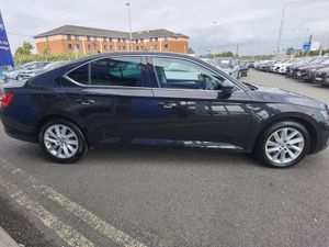 SKODA SUPERB 1.4 IV SE TECHNOLOGY DSG AUTOMATIC - Image 4