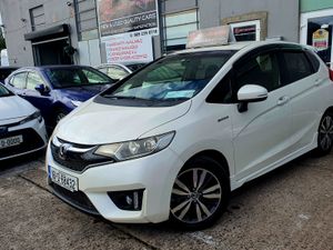 2016 Honda Fit Hybrid | S Package - Image 2
