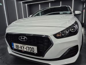 Hyundai i30 I 30 FASTBACK 5DR - Image 3
