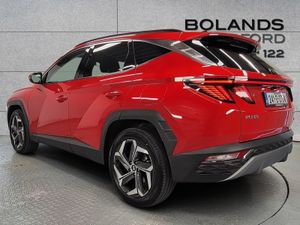 Hyundai Tucson 4WD Executive Plus Phev Auto - Image 4