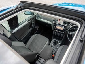 Volkswagen Tiguan CL 2.0tdi M6F 150HP 5DR - Image 4