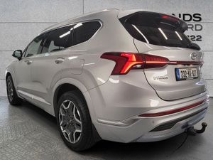 Hyundai Santa Fe 1.6 Phev 4WD Executive Plus Auto - Image 2