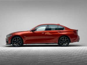 BMW 3 Series 330E M Sport - Image 4
