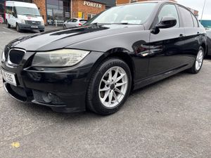 2010 BMW 3-Series 2.0 Diesel - Image 2