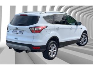 Ford Kuga TITANIUM 1.5 TDCI 120PS FWD 4SPEED 4 - Image 4