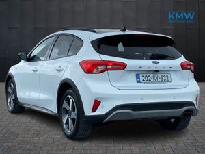 Ford Focus ACTIVE 5DR 1.5 TD 120 - Image 4