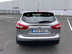 Nissan Qashqai 1.6 DSL, AUTOMATIC, SV MODEL, LOW M - Image 3