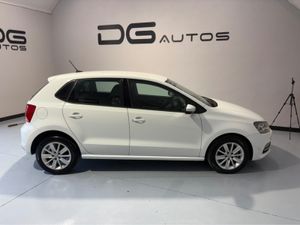 Volkswagen Polo MINT CONDITION- AUTO  - HALF LEATH - Image 2