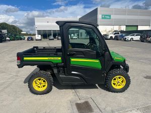 John Deere XUV 865M Gator - Image 2