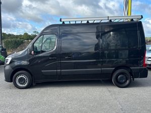 Renault Master MWB 150BHP ex vat Price Displayed - Image 4