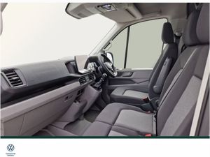 Volkswagen Crafter 30 VAN MWB Highline TDI 140HP - Image 4