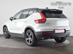 Volvo XC40 T3 (163hp) R-design - Image 4