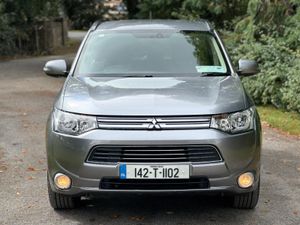 2014 MITSUBISHI OUTLANDER HYBRID PETROL AUTO - Image 4