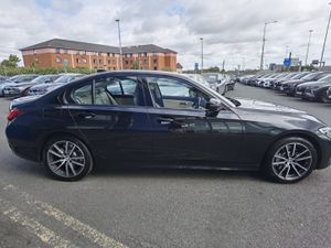 BMW 3 SERIES 330E SPORT PRO PETROL PLUG-IN HYBRID - Image 4
