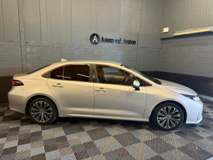 Toyota Corolla Luna Sport  1.8Hybrid *V LOW KLMS* - Image 2