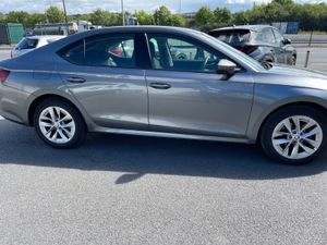 Skoda Octavia 2024 - Image 2