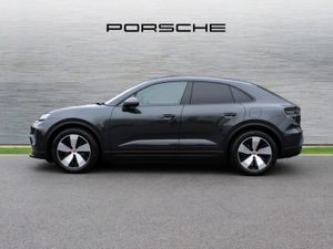 Porsche Macan Electric - Image 4