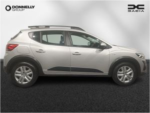Dacia Sandero Stepway Hatchback Expression - Image 4