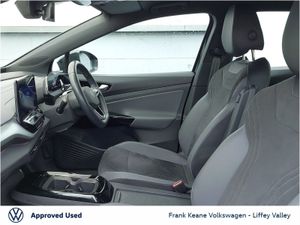 Volkswagen ID.4 52kwh Life 148BHP Grenadila Black - Image 4