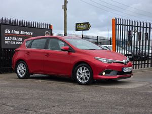 Toyota Auris 1.2T 5DR LUNA 4DR - Image 2