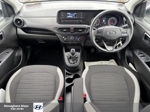 Hyundai i10 DELUXE 5DR - Image 2