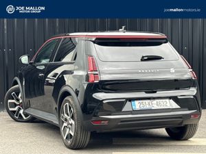 Renault 5 Techno 52kwh 150hp - Image 2